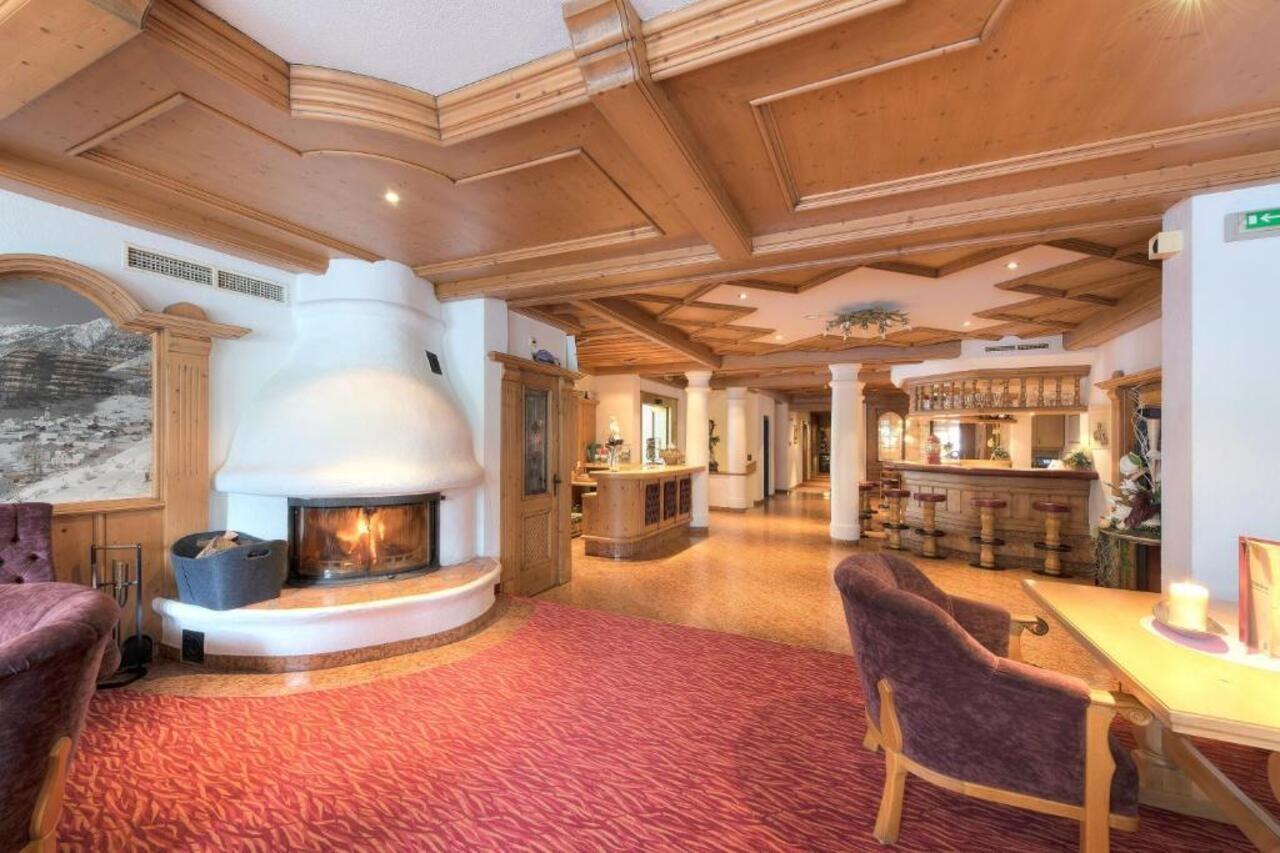 Hotel Troschana Flirsch Extérieur photo