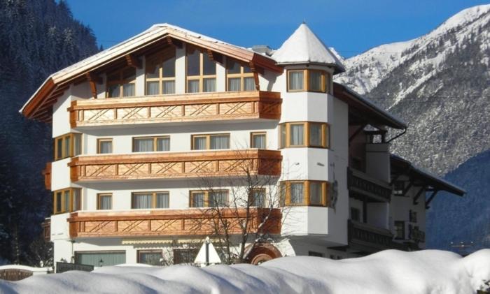 Hotel Troschana Flirsch Extérieur photo
